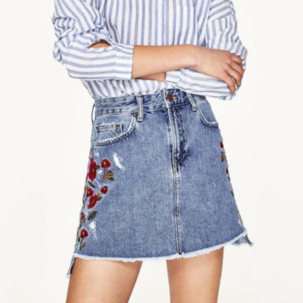 Zara Denim Skirt Embroidered Flower Detail